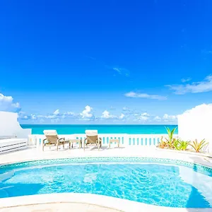 https://luxury-townhouse-in-gated-community-pool-oceanfront.comcaribbean.com